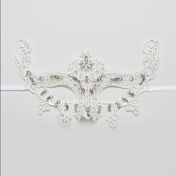 🆕 River Island White Lace Masquerade Mask - Picture 2 of 4